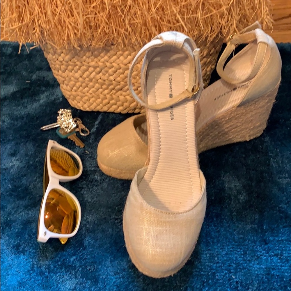 Tommy Hilfiger gold flecked linen espadrille